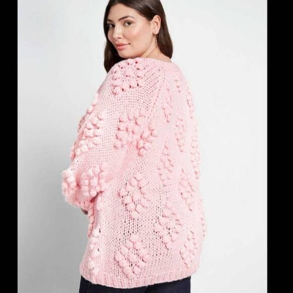 Modcloth Textured Touch Cardigan in Pink Size Small - Picture 2 of 6